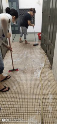 Centre cleaning
